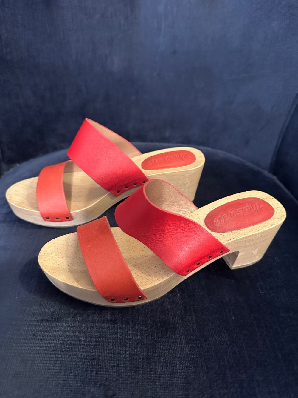 Madewell Clara Clogs red leather